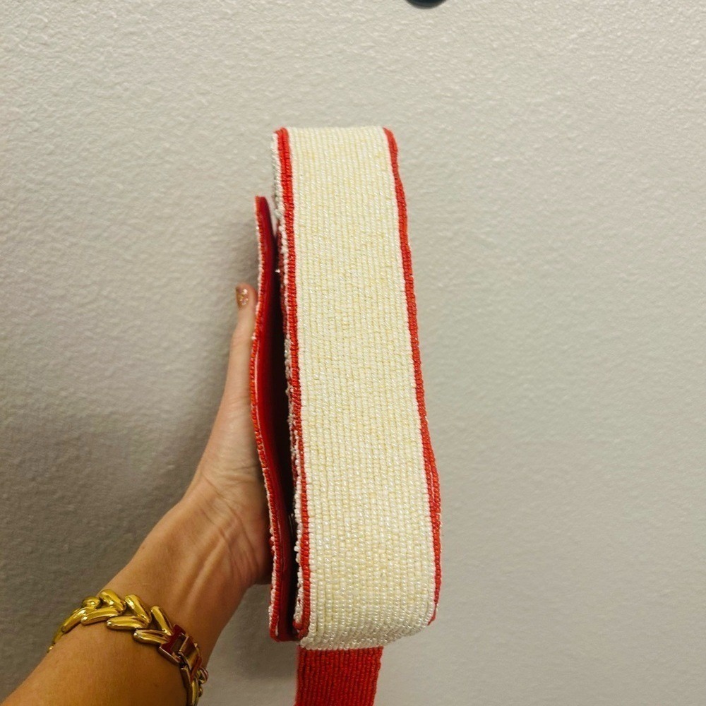 Handcrafted Red Rose Beaded Shoulder Bag - Picture 3 of 6